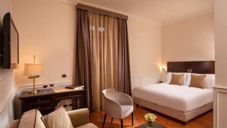 מלונות ברחוב ויה דל קורסו - Hotel Del Corso